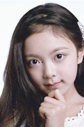 许伊宁个人资料,才华横溢的青年才俊，多领域成就斐然