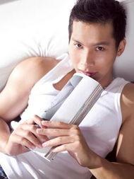 颜行书个人资料,书法艺术家的传奇人生与艺术成就  第3张